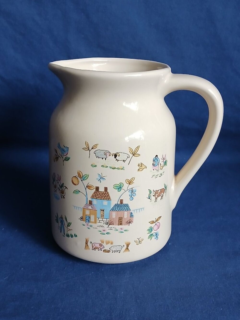 1980s International China Co Heartland Stoneware 24 oz Table Jug Pitcher
